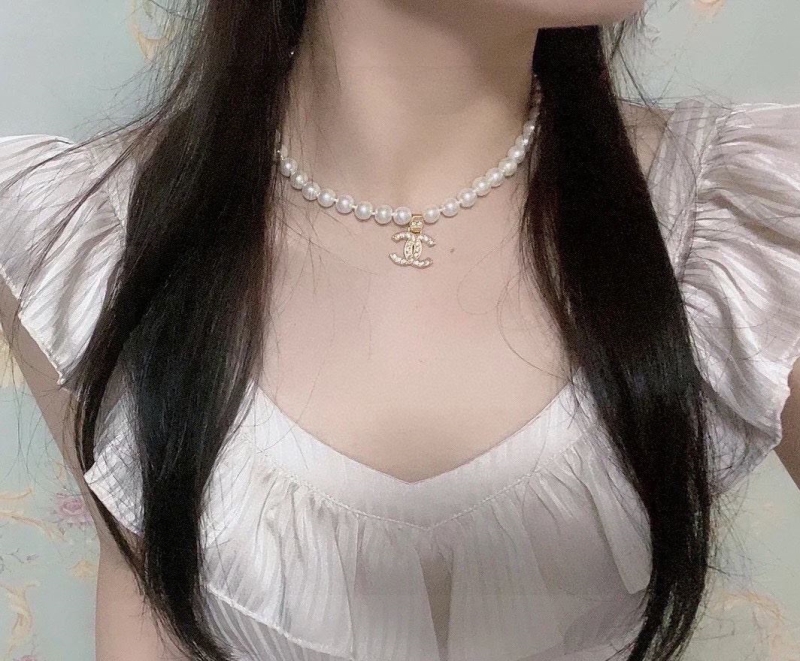 Ch**el necklaces